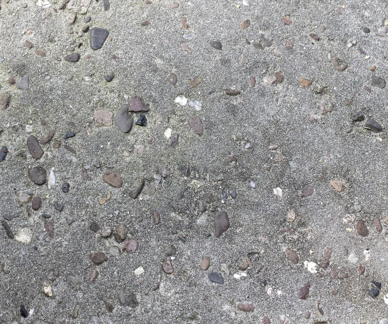 Hvilke dybler skal jeg bruge i porebeton til tunge hylder?