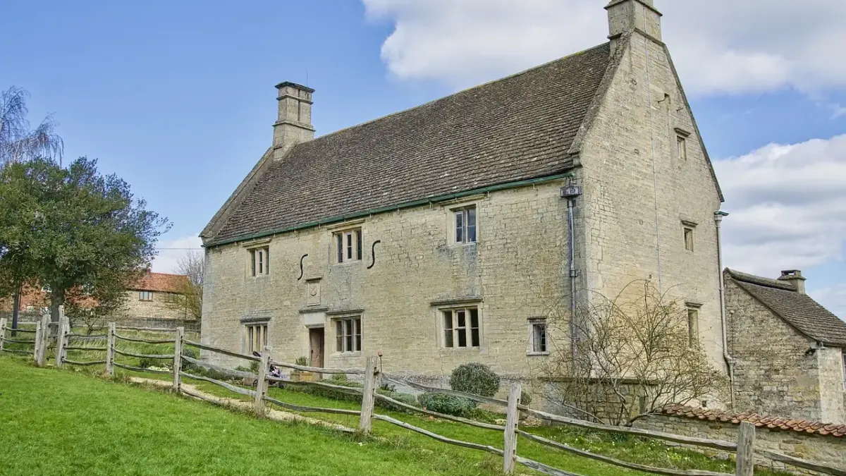 Medvirkende i Grease